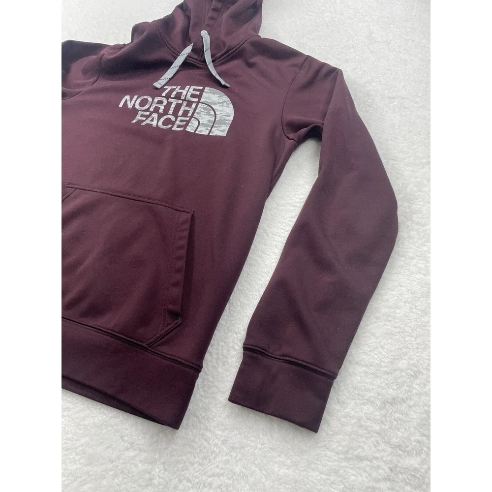 The‎ North Face Mens Burgundy Camo Logo Pullover Fleece Hoodie Maroon S/M